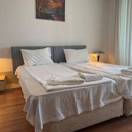 Aparthotel Fenix Complex *